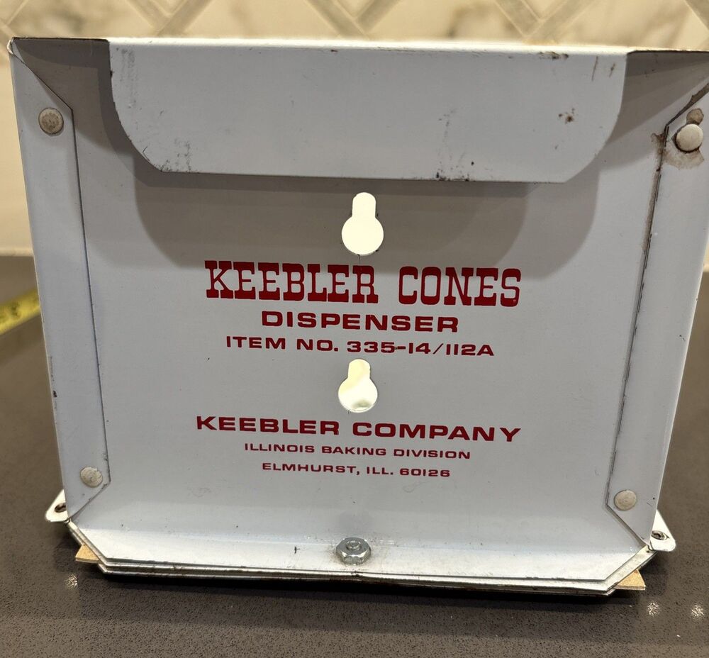 VTG Collectible Keebler Cone Dispenser Wall Mount Advertising Illinois Baking